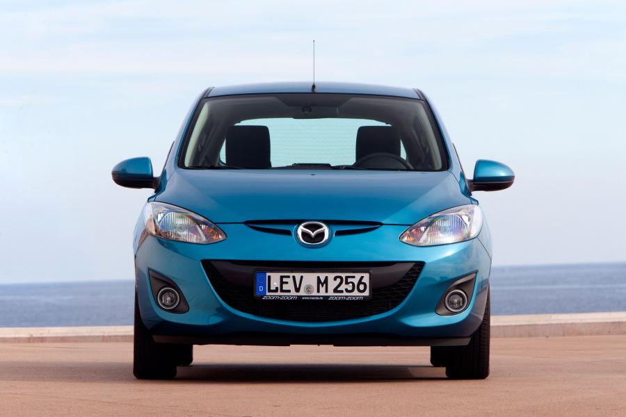  Mazda2 2010 года  (фото 5 из 183)